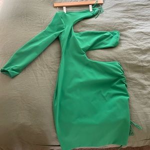 tyler mcgillivary green holly dress size l